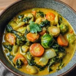 Rosenkohl-Curry mit Spinat, Möhren und Lauch