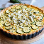 Zucchini-Quiche mit Feta